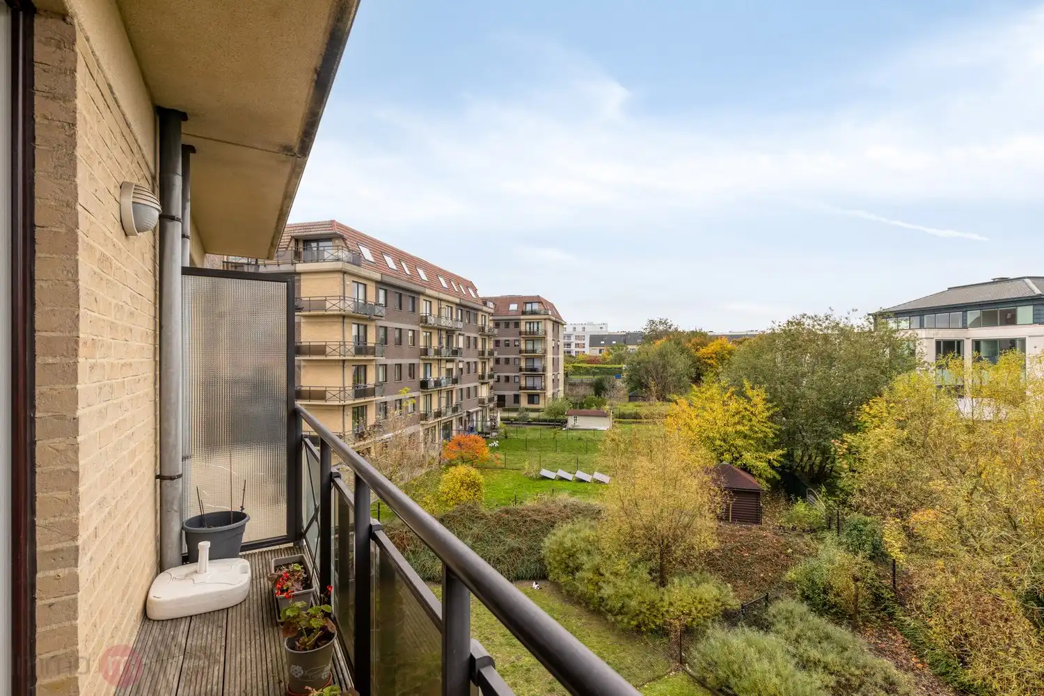 Ruim en lichtrijk appartement met twee terrassen en uitzicht op het Vijverpark aan de rand van Anderlecht 🌿 foto 10