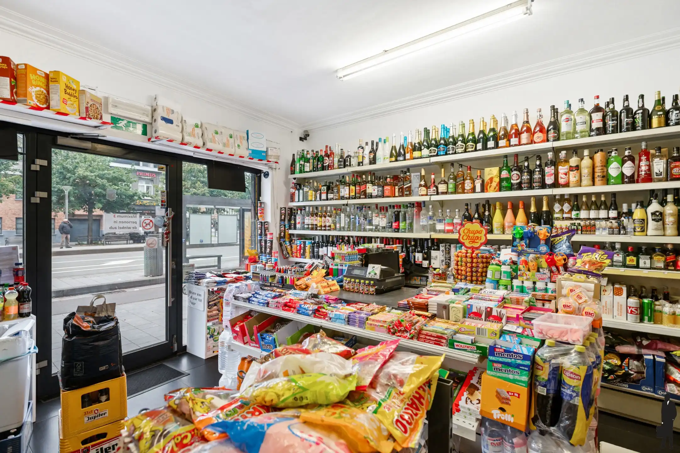 Hoofdfoto van de publicatie: Lichtrijk gelijkvloers appartement op toplocatie in Deurne!