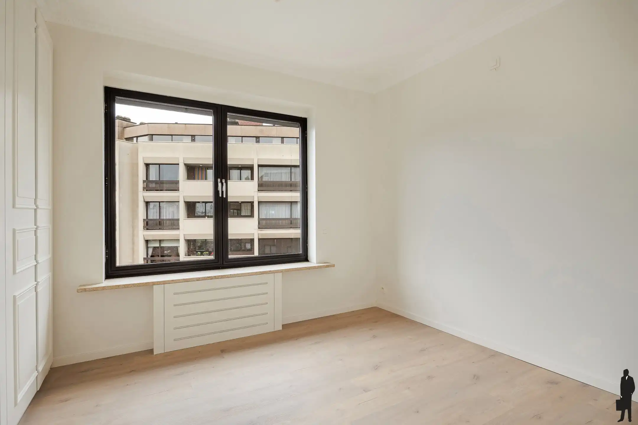 Stijlvol appartement met panoramisch zicht op de Grote Markt foto 6