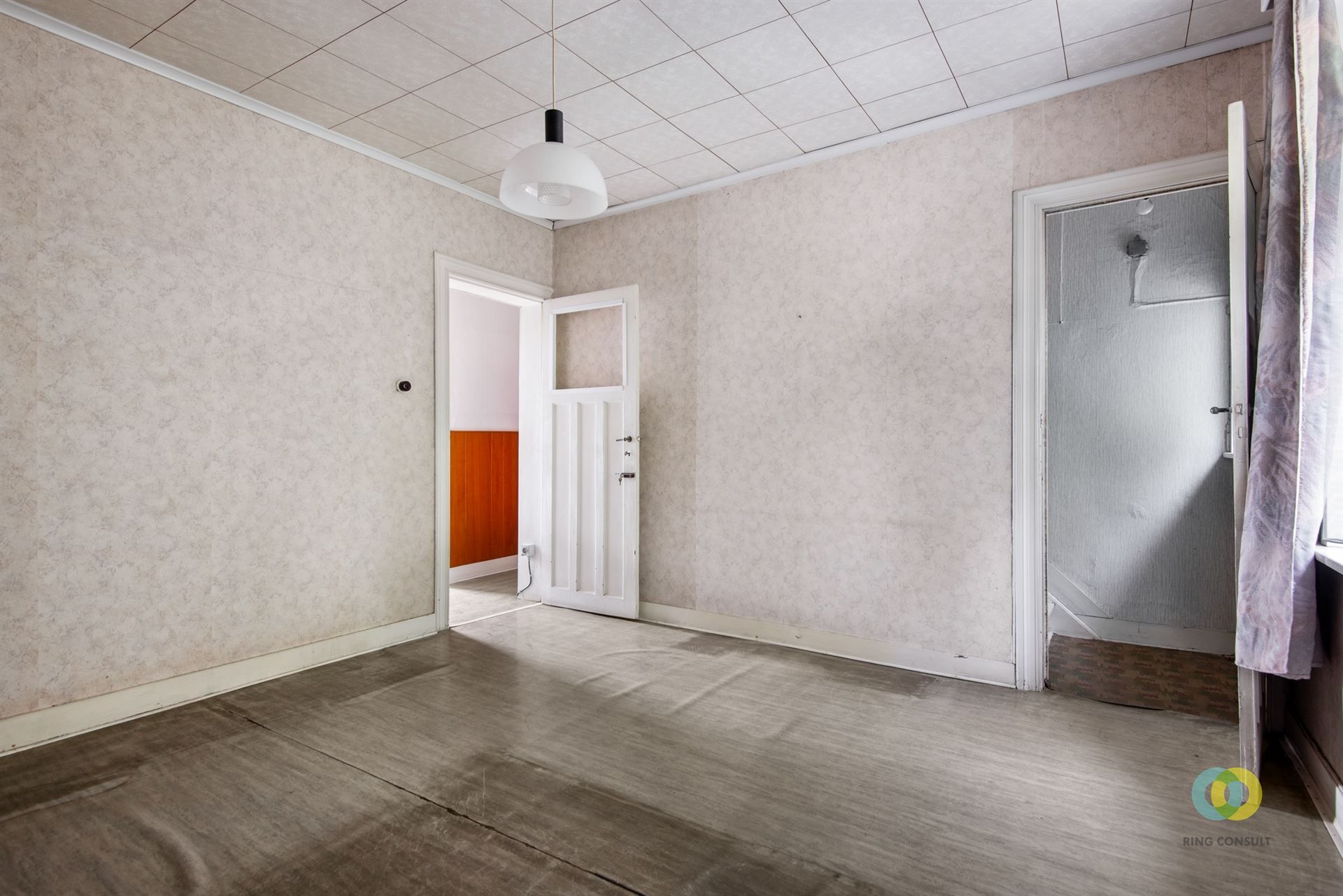 Te renoveren woning op rustige ligging foto 13
