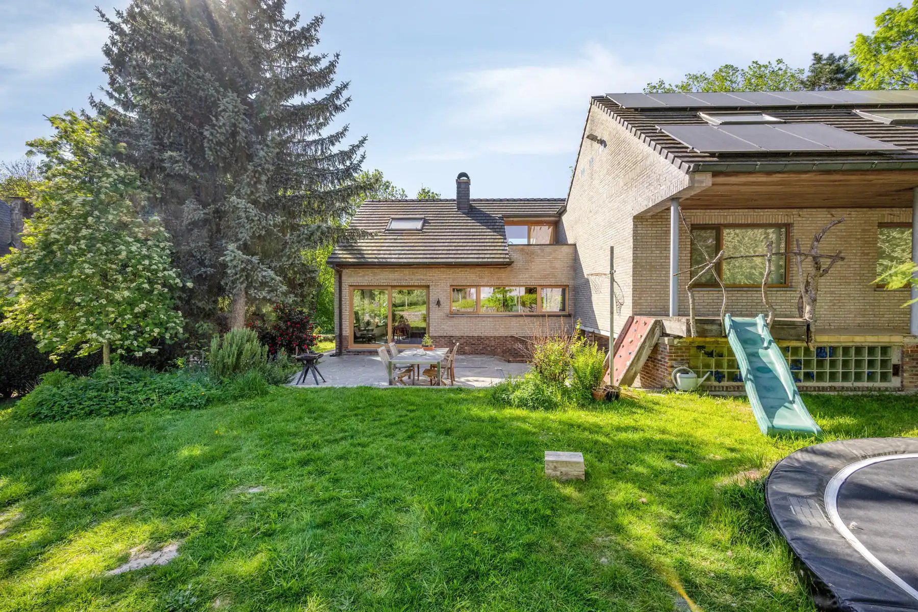 Ruime villa in een groene omgeving, met een EPC-klasse B foto 24