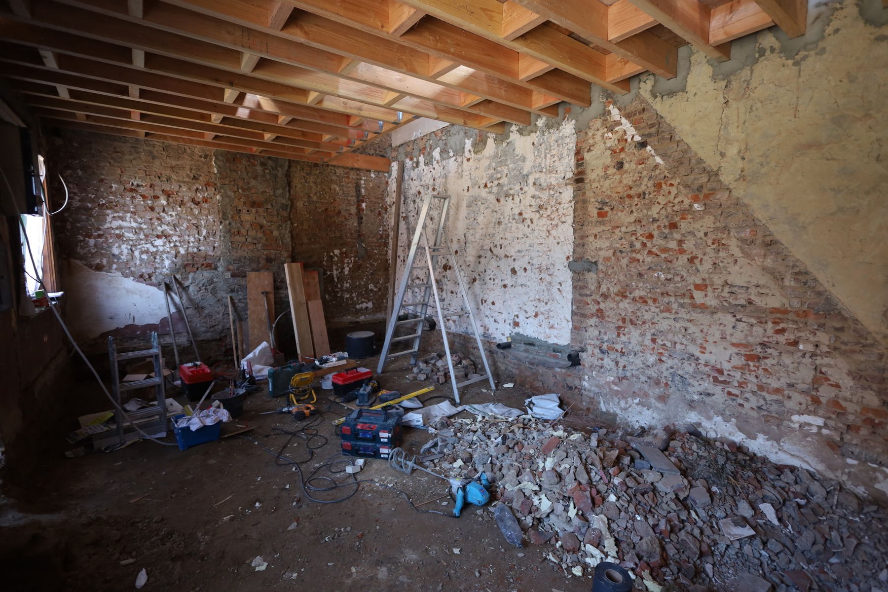 Woning met potentieel in Ressegem foto 3