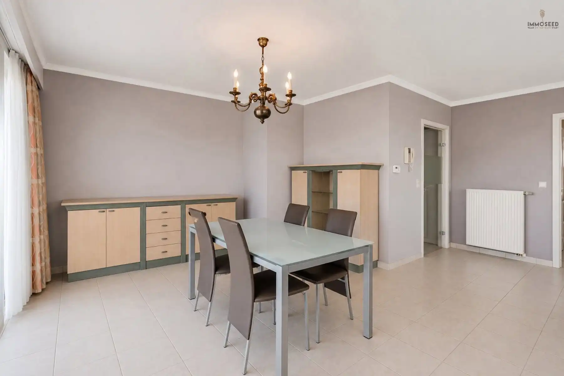 Lichtrijk appartement nabij centrum foto 5