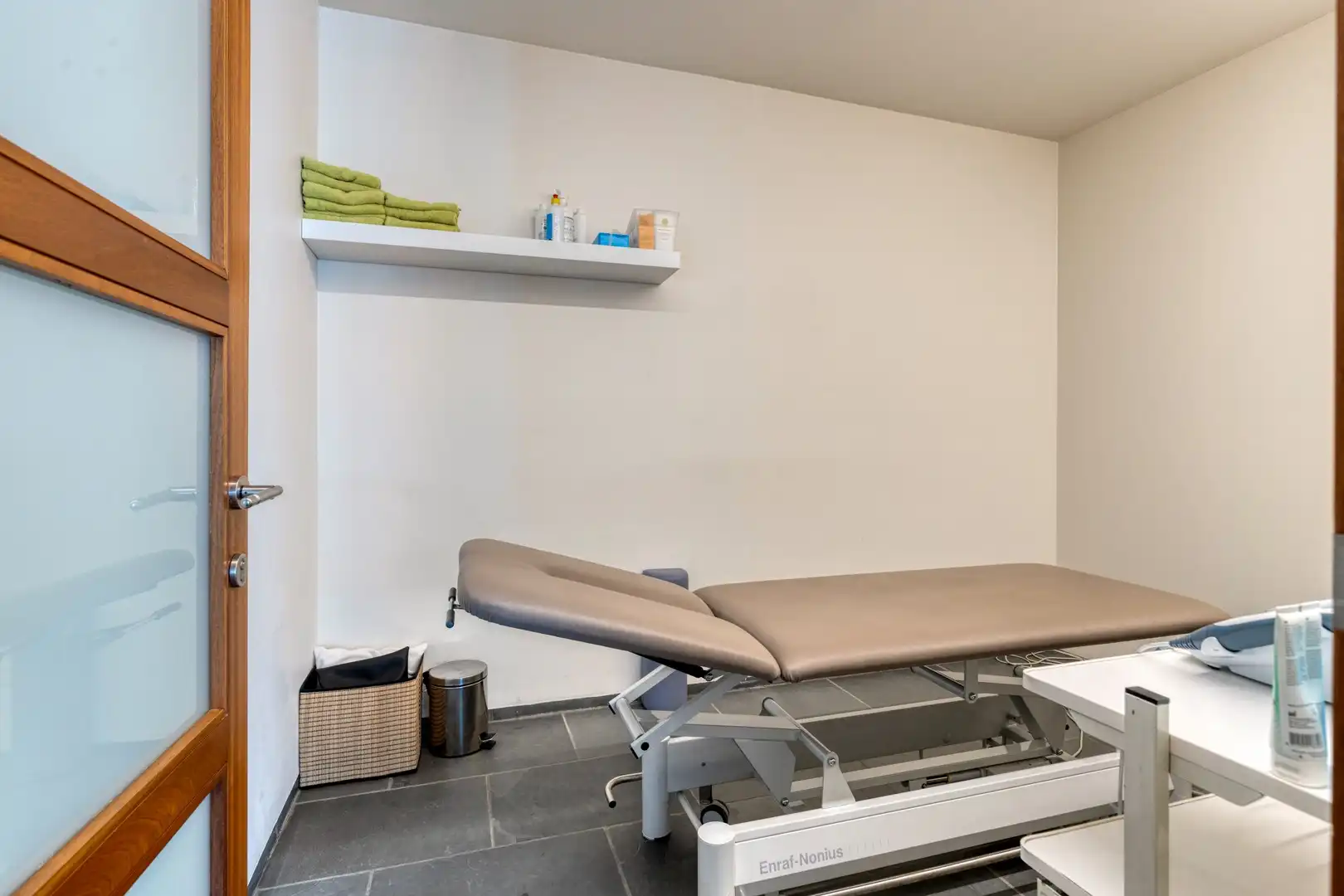 Ruim veelzijdig handelspand te koop – Bruggestraat, Hooglede foto 14