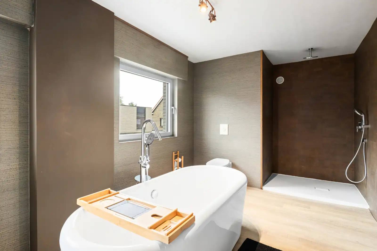 Kijkdag 31/10/2026. Prachtig afgewerkte woning op 486 m² met 3 ruime slaapkamers! foto 16