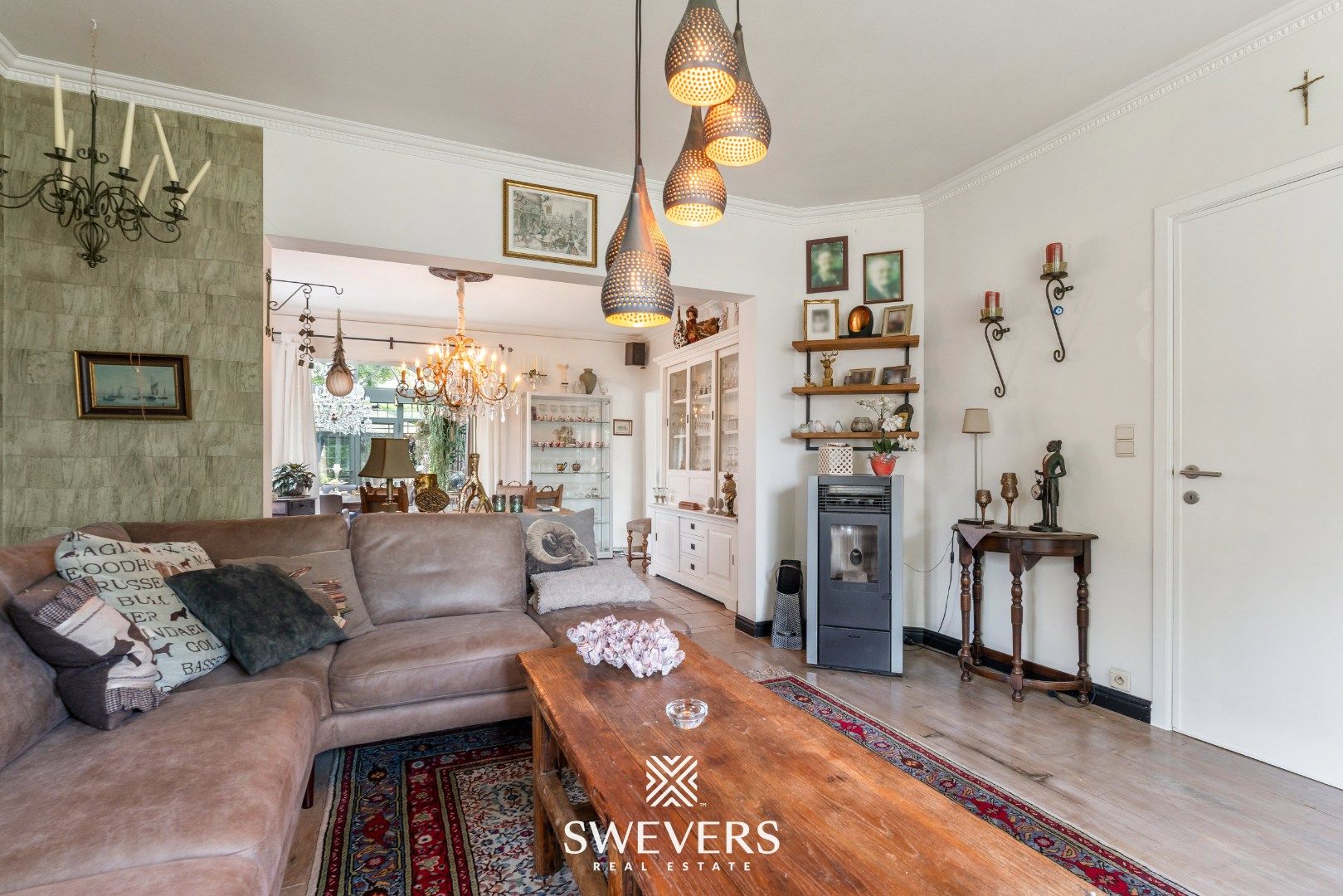 Karaktervolle woning met prachtige veranda te Leopoldsburg foto 5