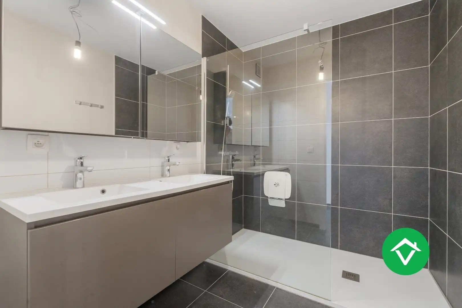 Instapklaar appartement met klassevolle afwerking te Kortemark (EPC-label A) foto 16