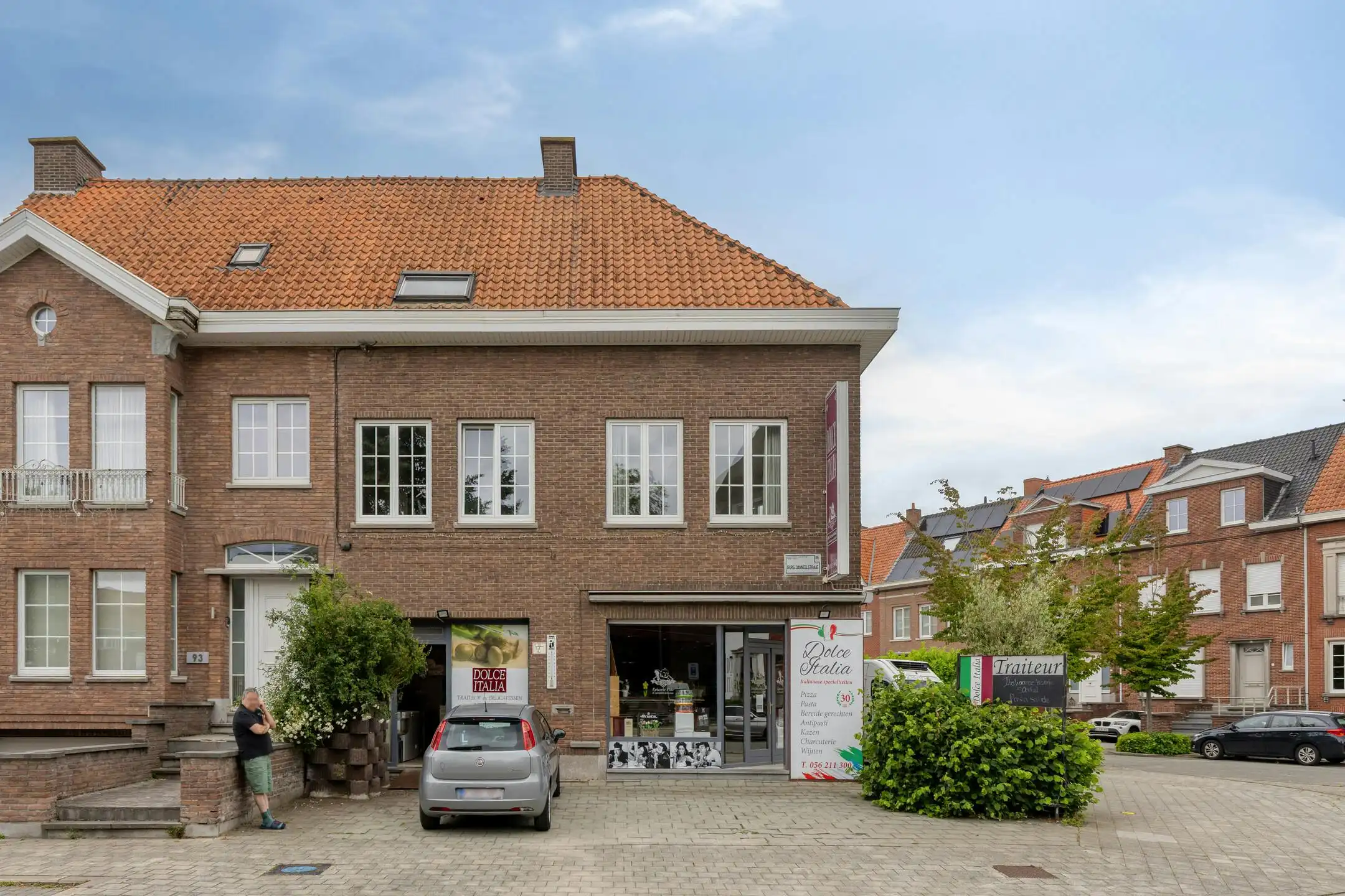 Woning met handelsruimte in de Sint-Elisabethwijk te Kortrijk foto 16
