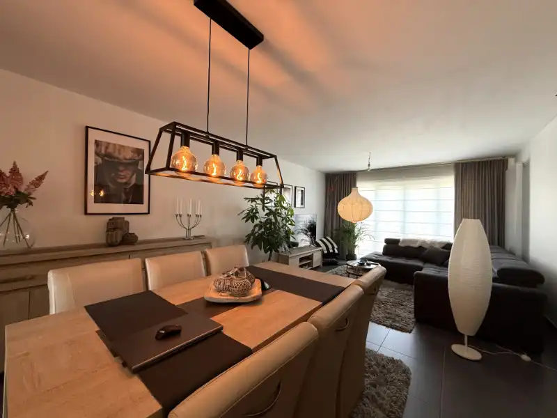 Prachtig appartement met terras en garage in het centrum van Lebbeke foto 6