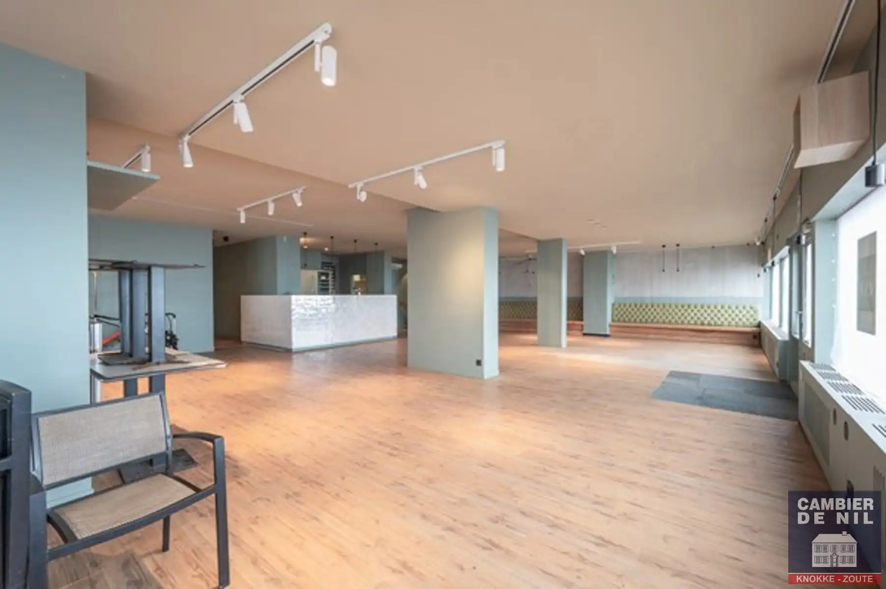 Horeca pand gelegen op een top locatie, op de hoek van de Zeedijk-Knokke en het Lichttorenplein! foto 6