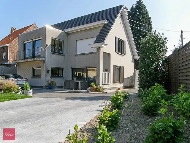 Goed gelegen villa met bijgebouw | Franklin Rooseveltlaan foto 2