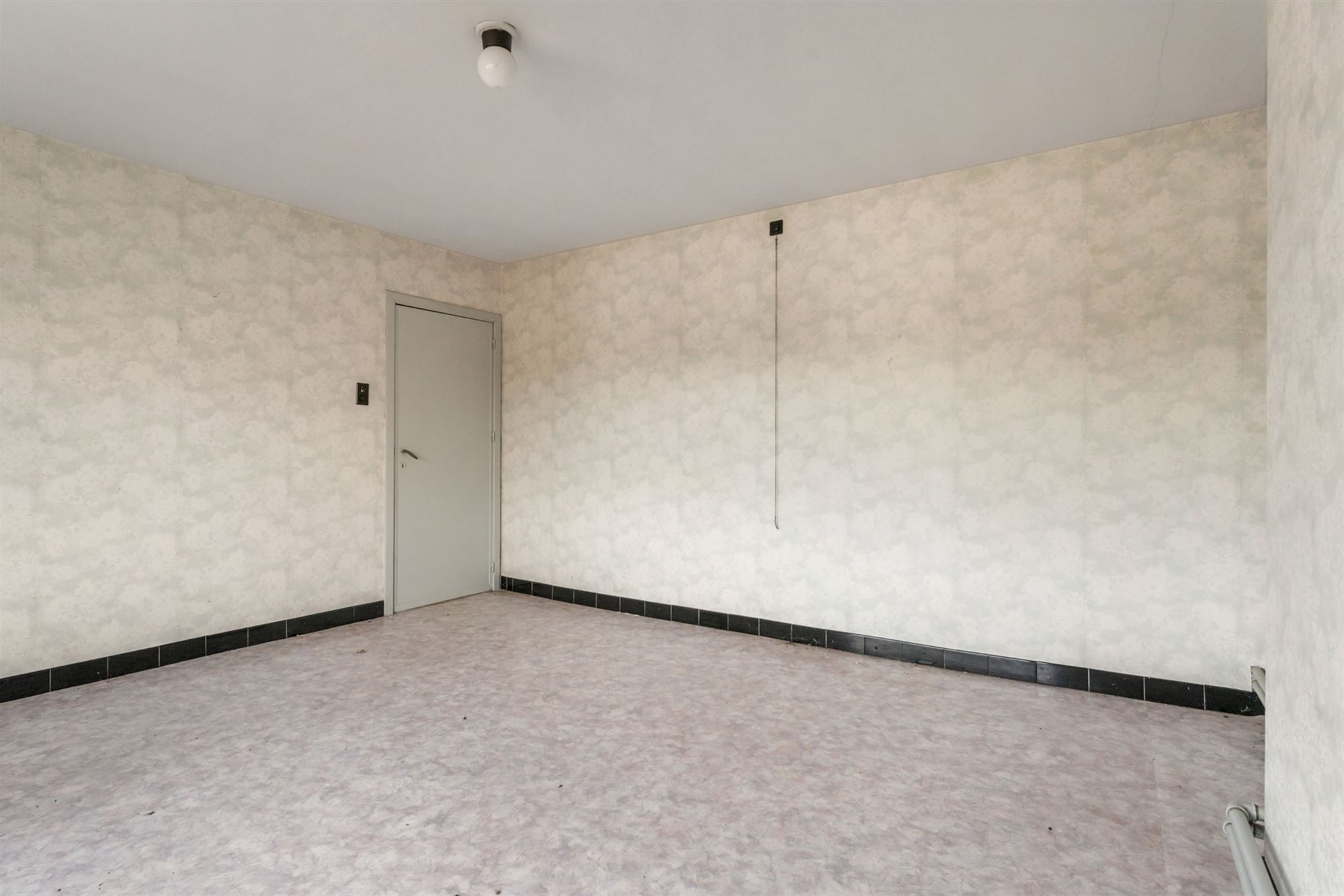 TE RENOVEREN OF AF TE BREKEN WONING OP EEN RUSTIGE LIGGEN TE PAAL foto 14