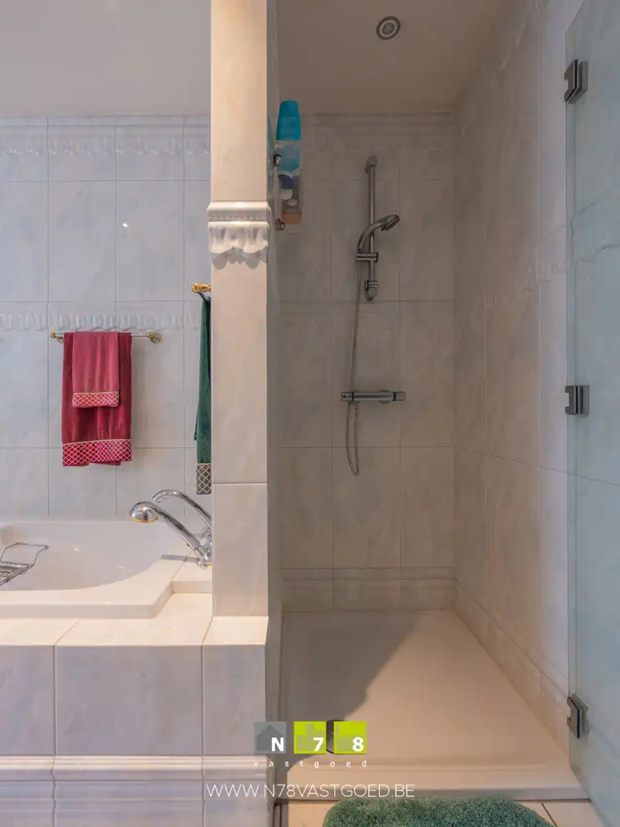 Huis te koop foto 47