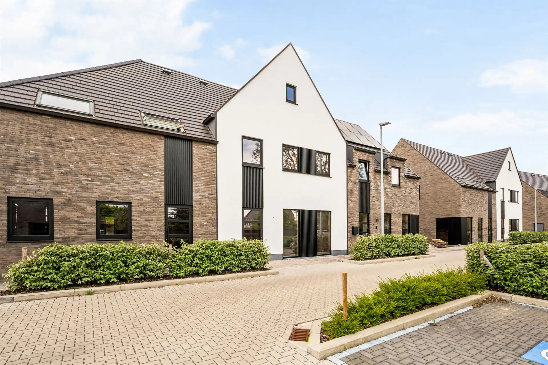 Kwalitatieve nieuwbouwwoning met tuin, carport en 3 slaapkamers. foto 48