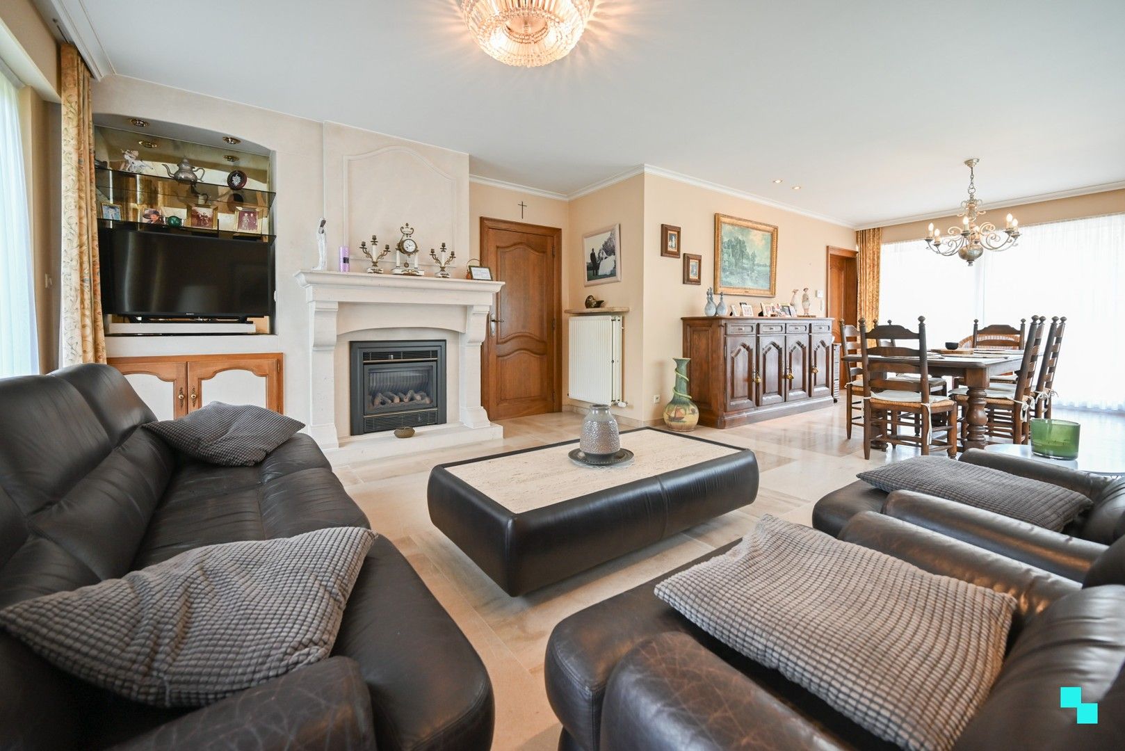 Villa met vijf slaapkamers nabij het Kasteeldomein 'Blauwhuis' foto 4