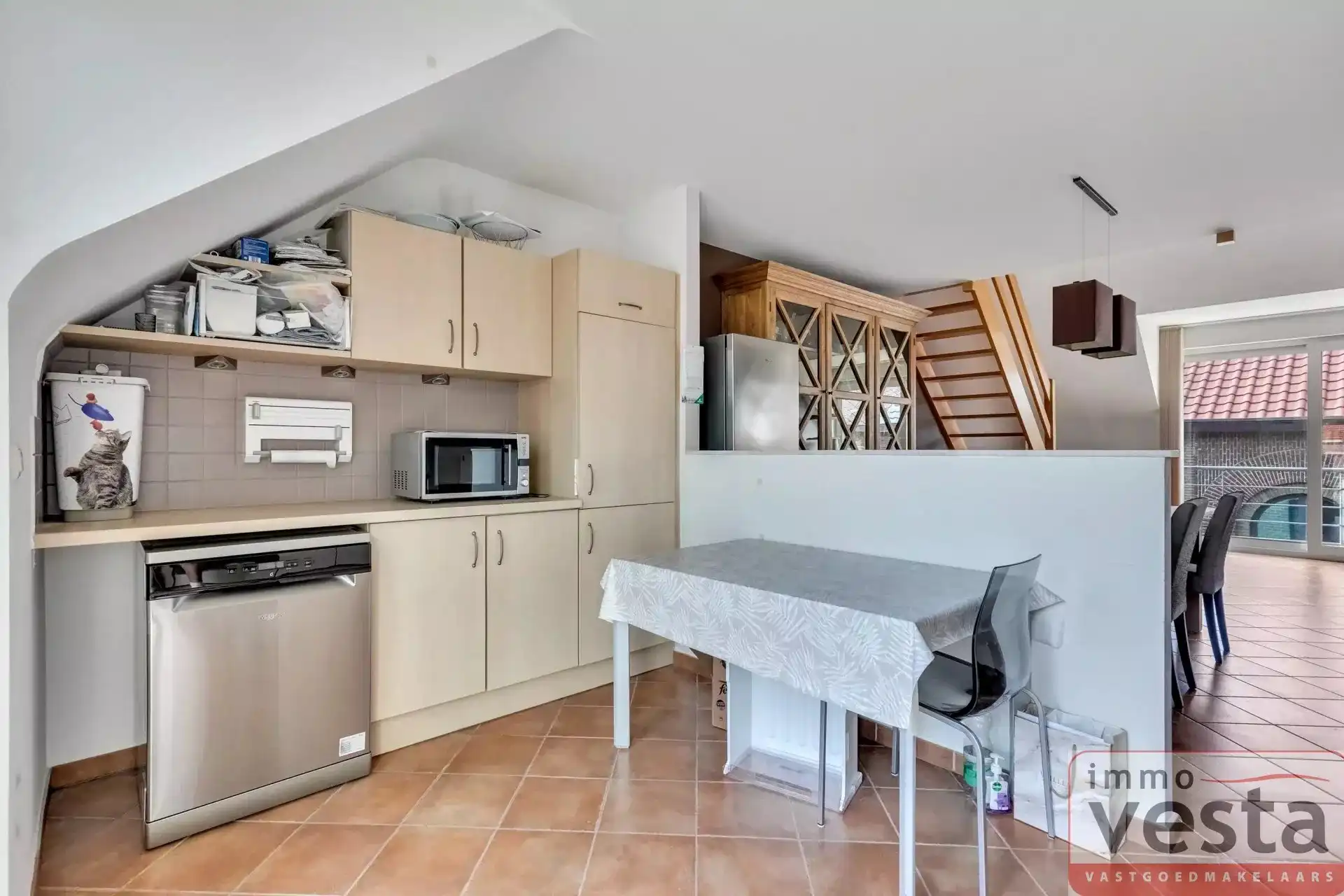 Ruim appartement in Sint-Truiden foto 9