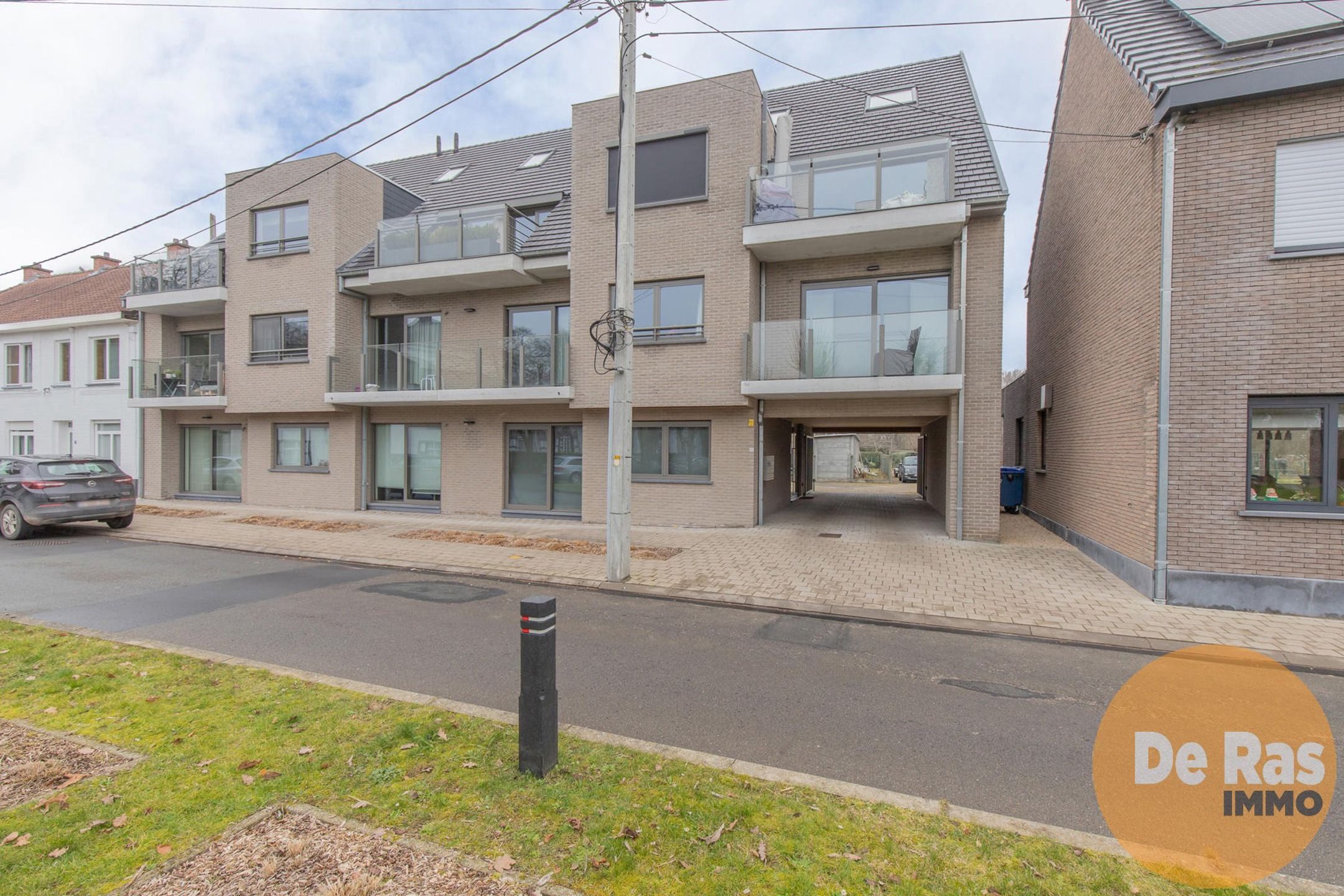 LEDE - ENERGIEZUINIG appartement met 2 slpks nabij centrum.  foto {{pictureIndex}}