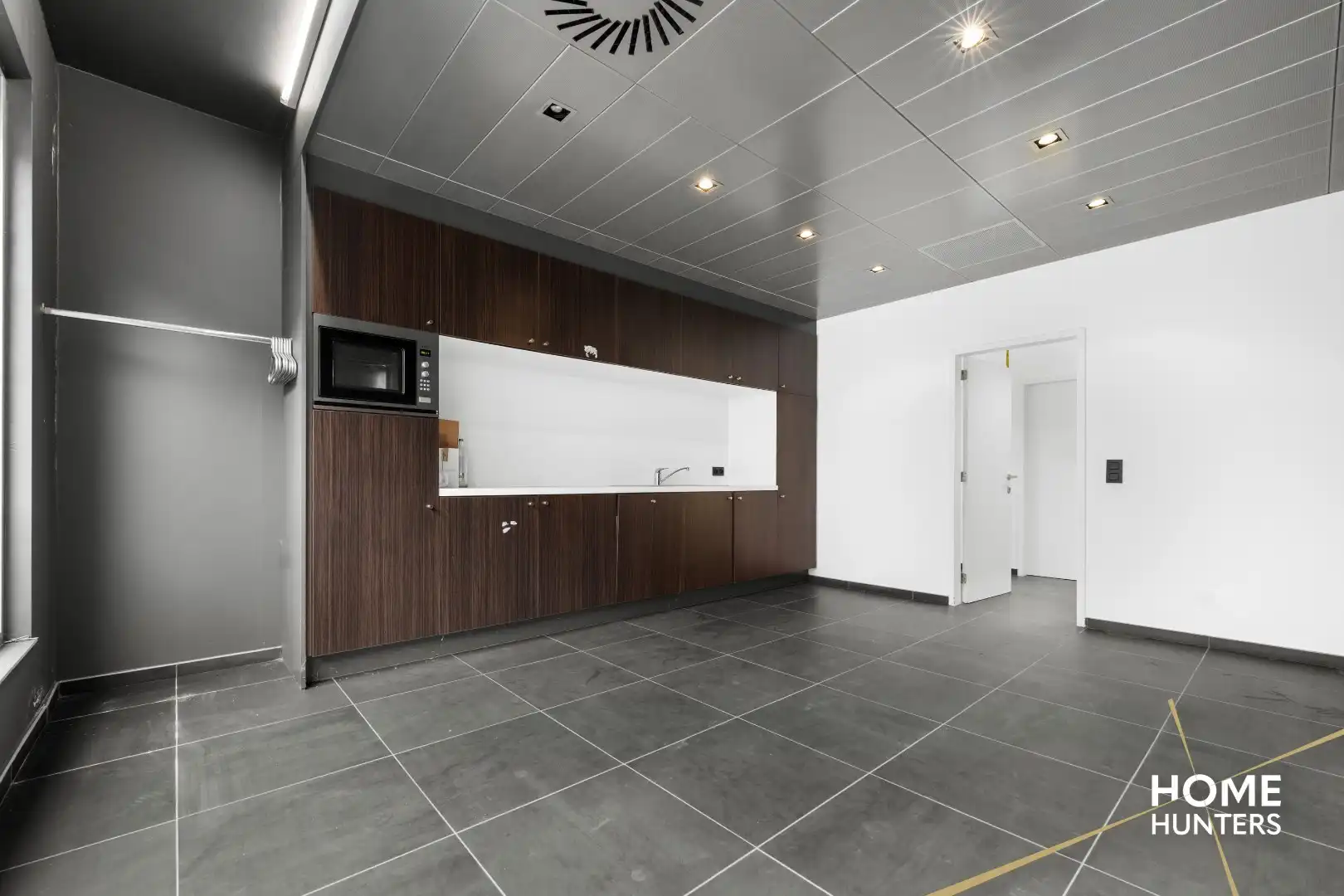 Riante kantoorruimte in het hart van Ieper foto 7