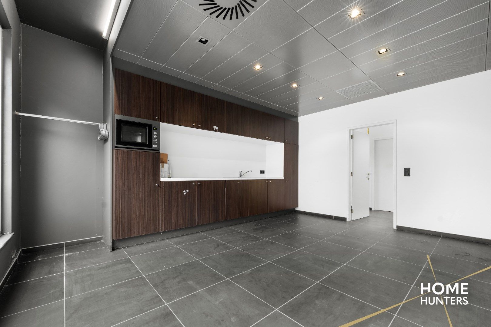 Riante kantoorruimte in het hart van Ieper foto 7