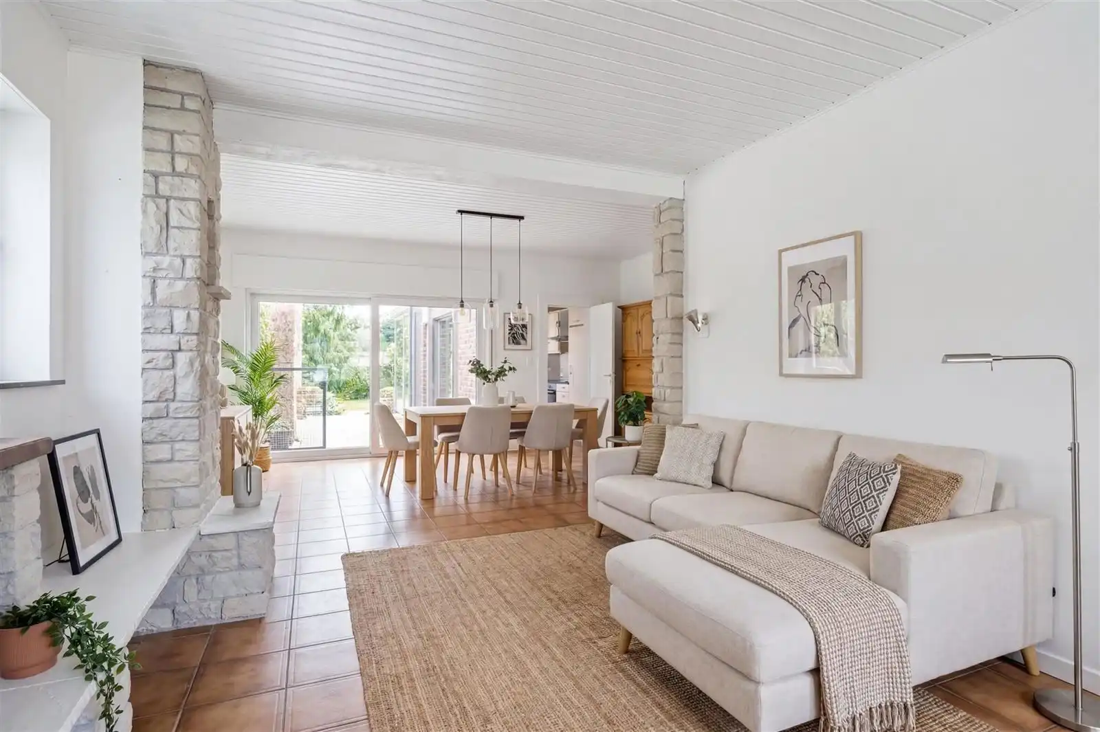 3 gevel Woning met prachtig uitzicht foto 7