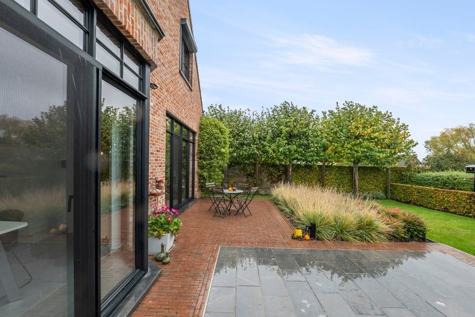 PRACHTIGE PASTORIJWONING MET DUBBELE GARAGE IN SINT-TRUIDEN foto 7