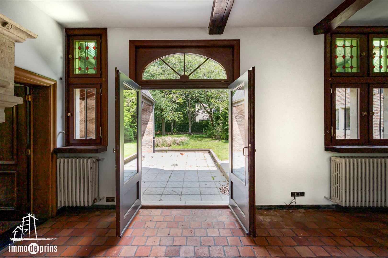 Ruime villa in residentiele wijk foto 19