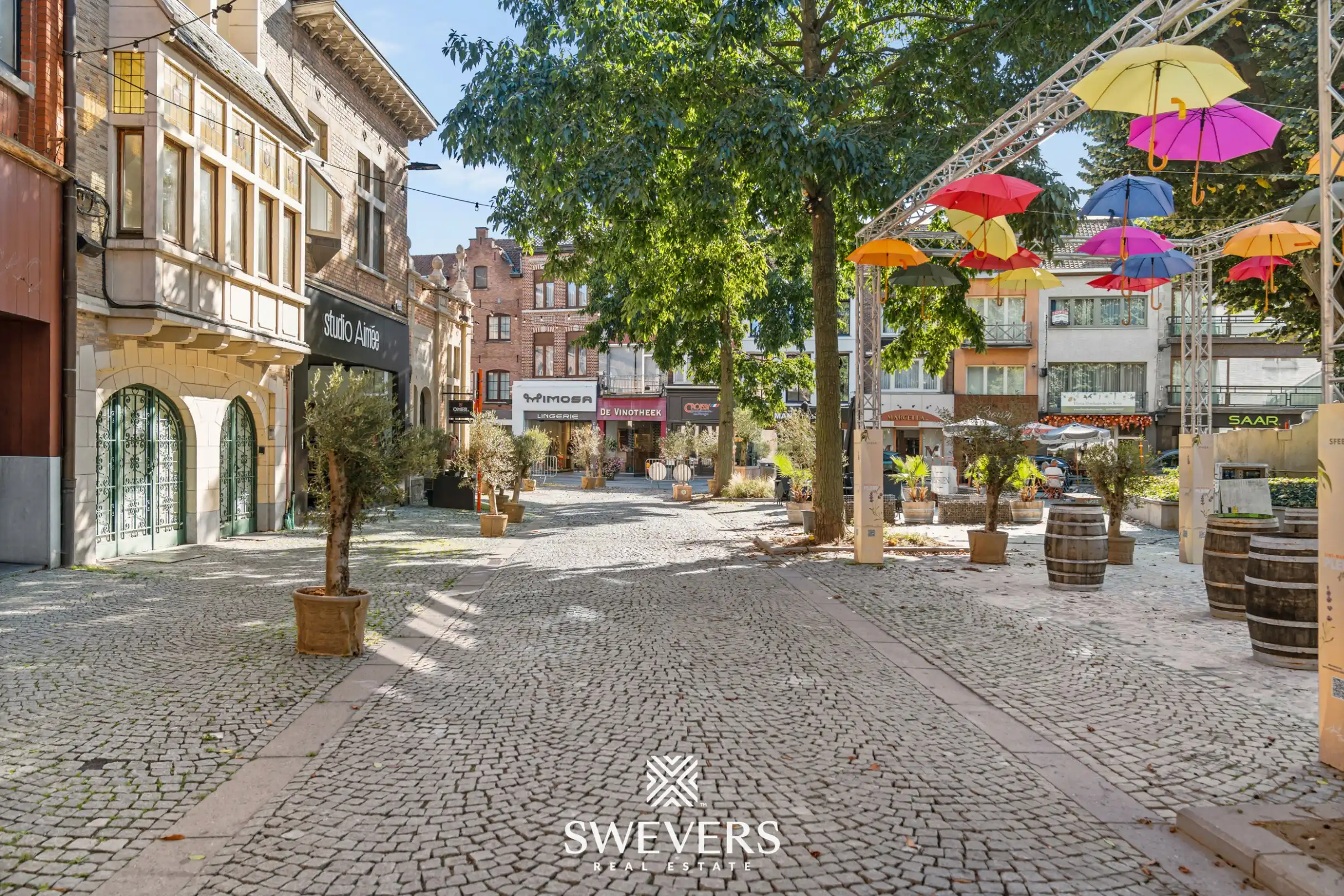 Commerciële topligging aan Sint-Martenplein in Sint-Truiden foto 22