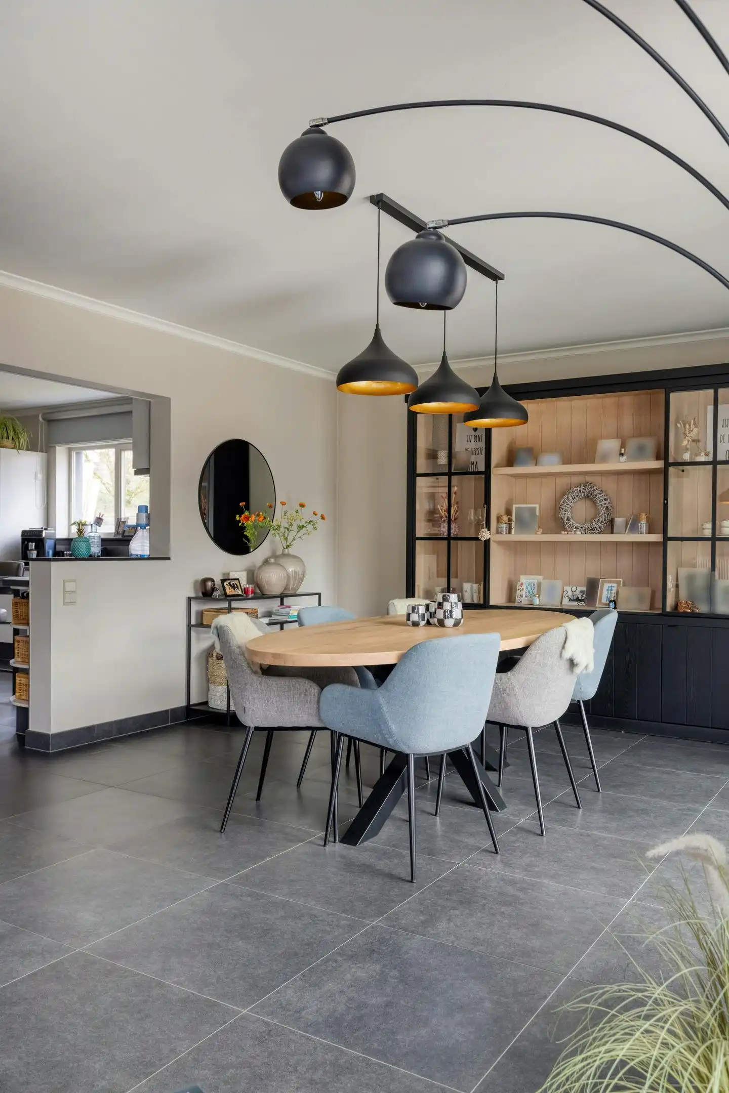 Ruim huis met 3 slpk, zuidgerichte tuin en rustige ligging in Lievegem foto 11