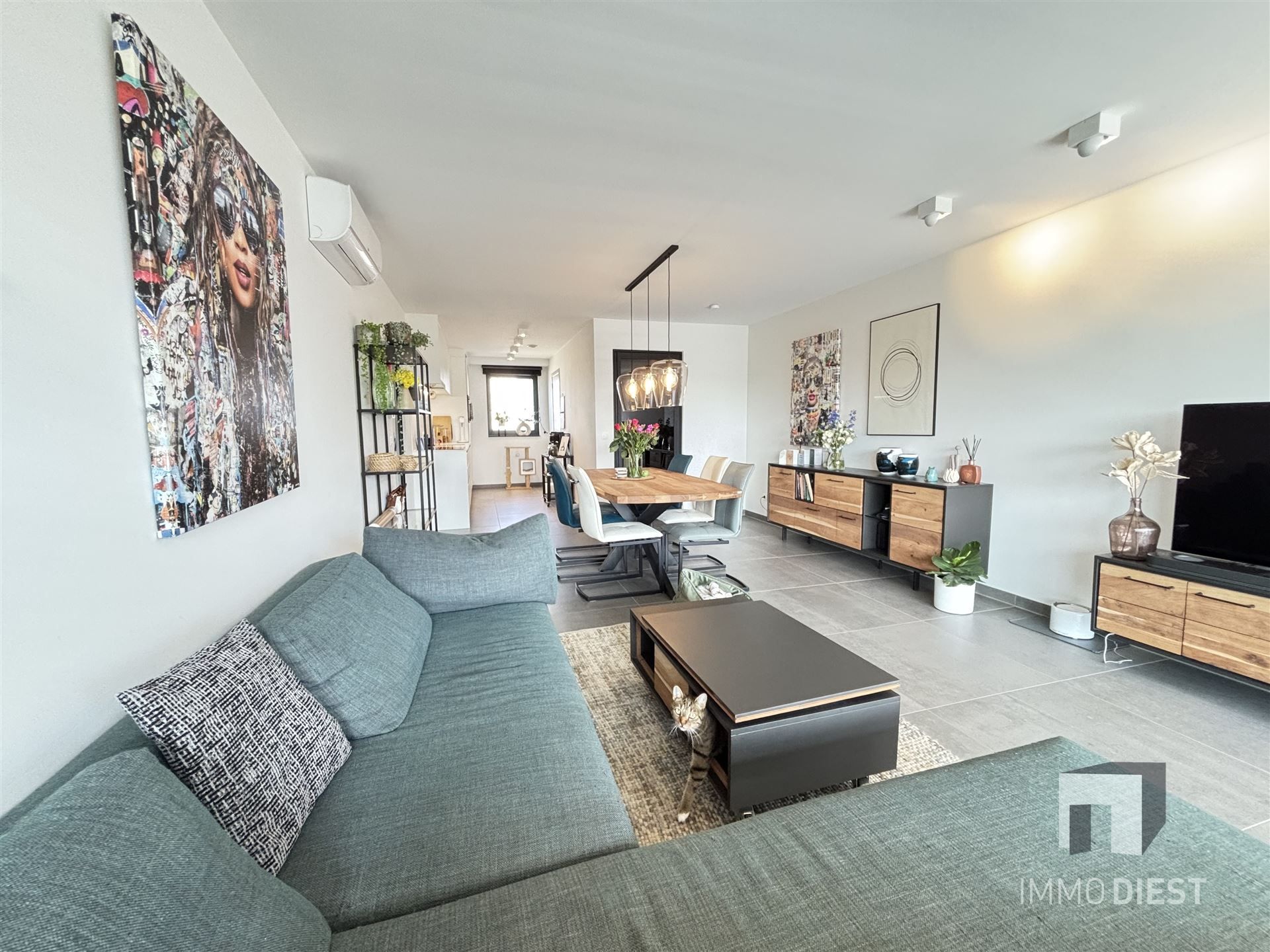 Modern appartement op de tweede verdieping in het centrum van Tessenderlo foto 3