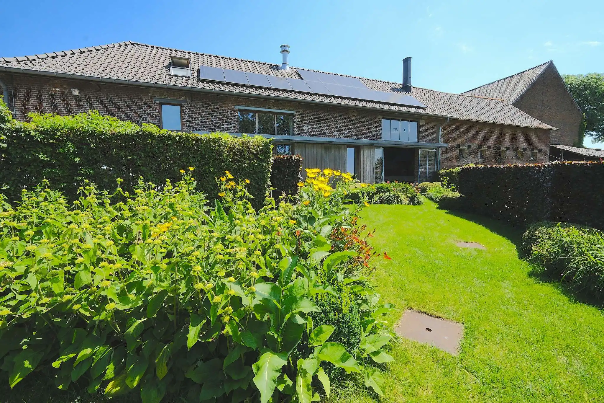✨ EXCLUSIEF GERENOVEERDE VIERKANTSHOEVE IN KESTER foto 19