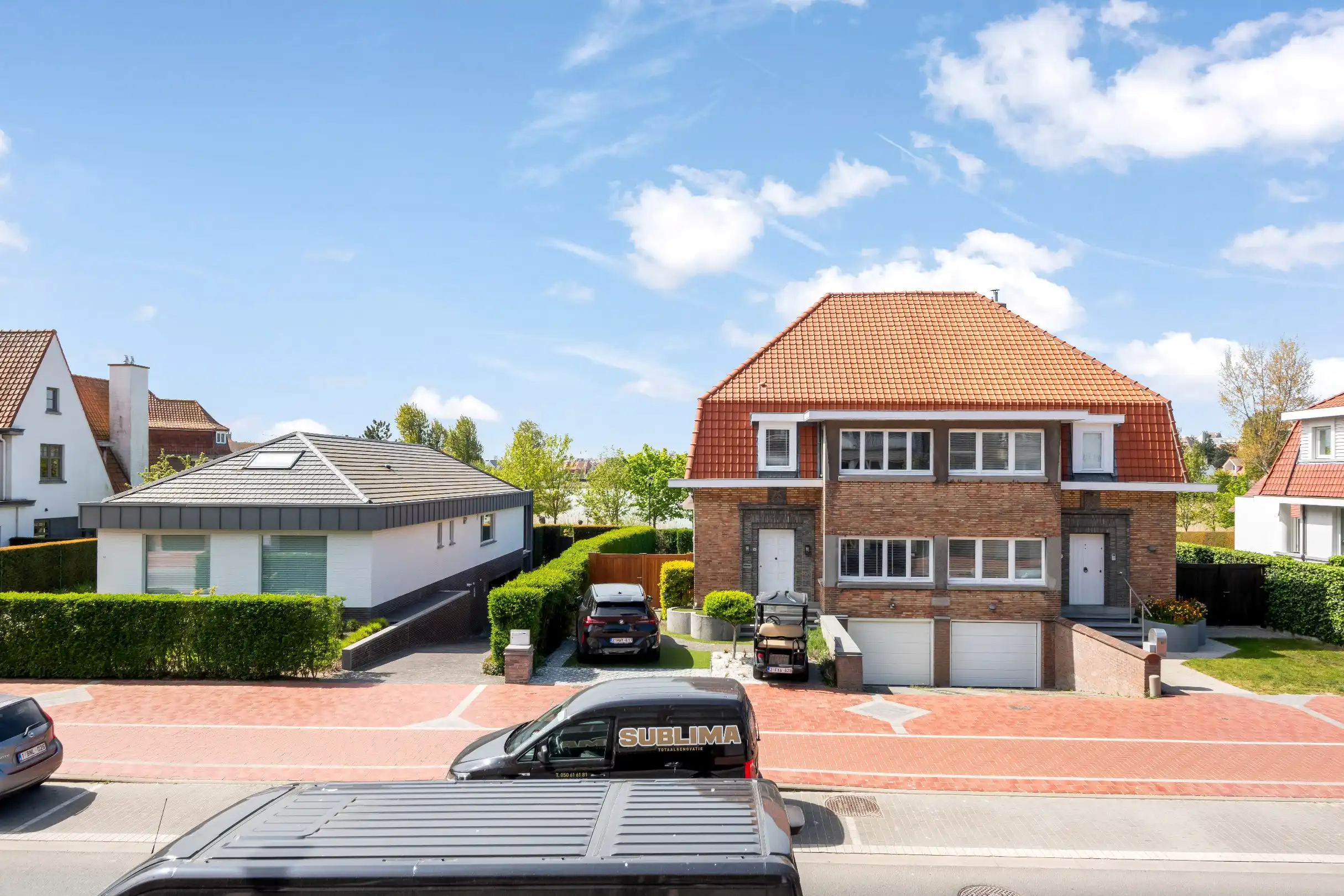 Zonnig, ongemeubeld 2 slpk appartement met prachtig zicht op het Zegemeer, inclusief garagebox in het gebouw. foto 2