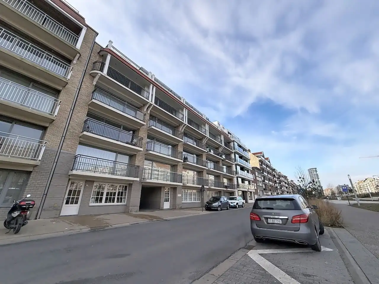 Gelijkvloers appartement in standingvolle residentie met open zicht op het Willemspark aan de Knokkestraat foto 14