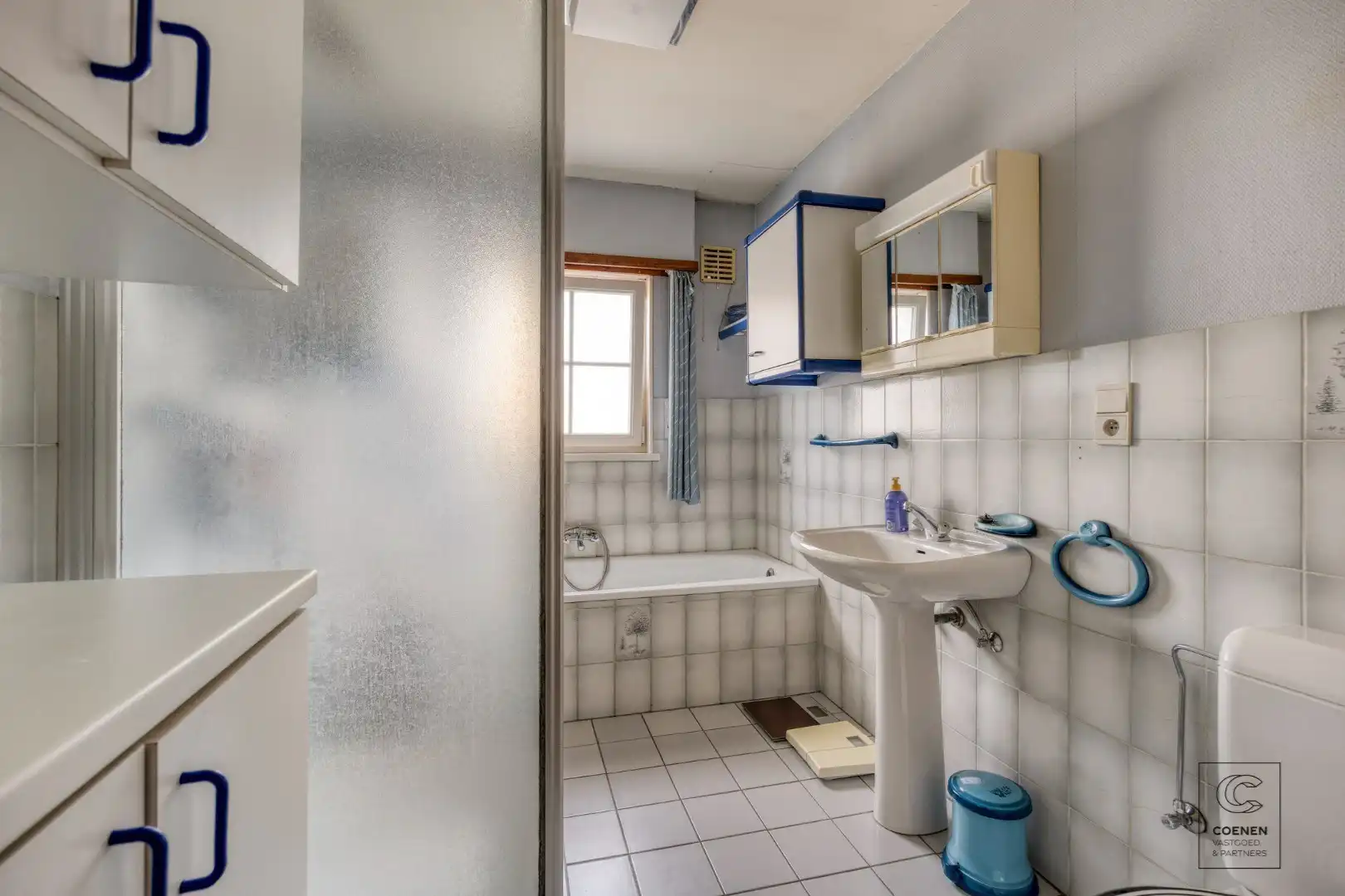 Ruime woning met 4 slaapkamers op een rustige ligging te Hoogstraten! foto 15