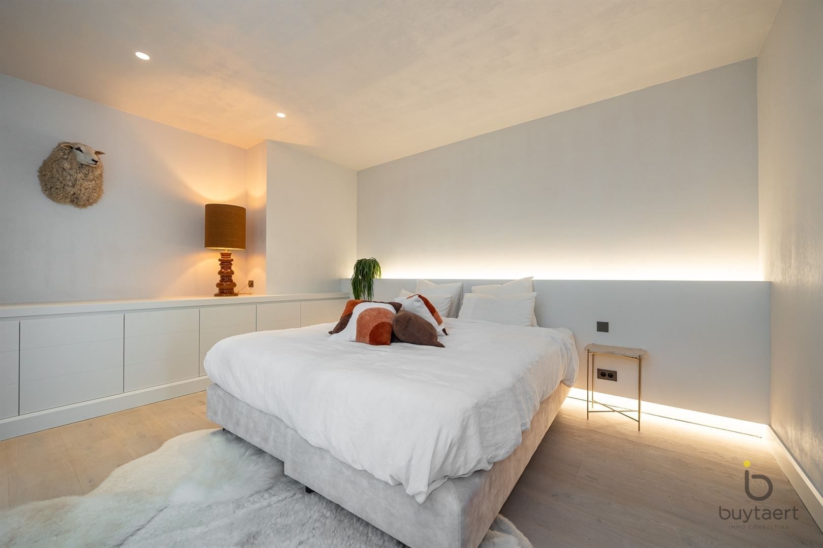 Ontdek deze adembenemende PENTHOUSE in het hartje van Schilde! foto 27