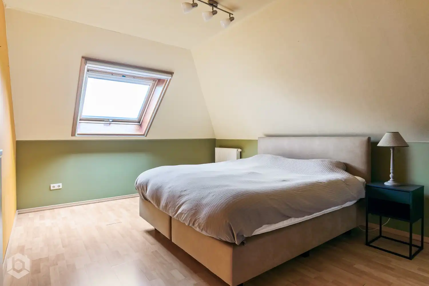 Instapklare villa met 5 slpkrs en zwembad op een perceel van 2.649 m² foto 18