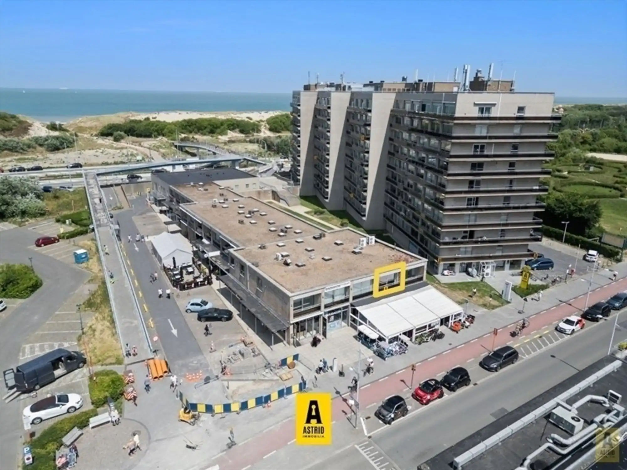 Perfect instapklaar appartement vlakbij zee! foto 4