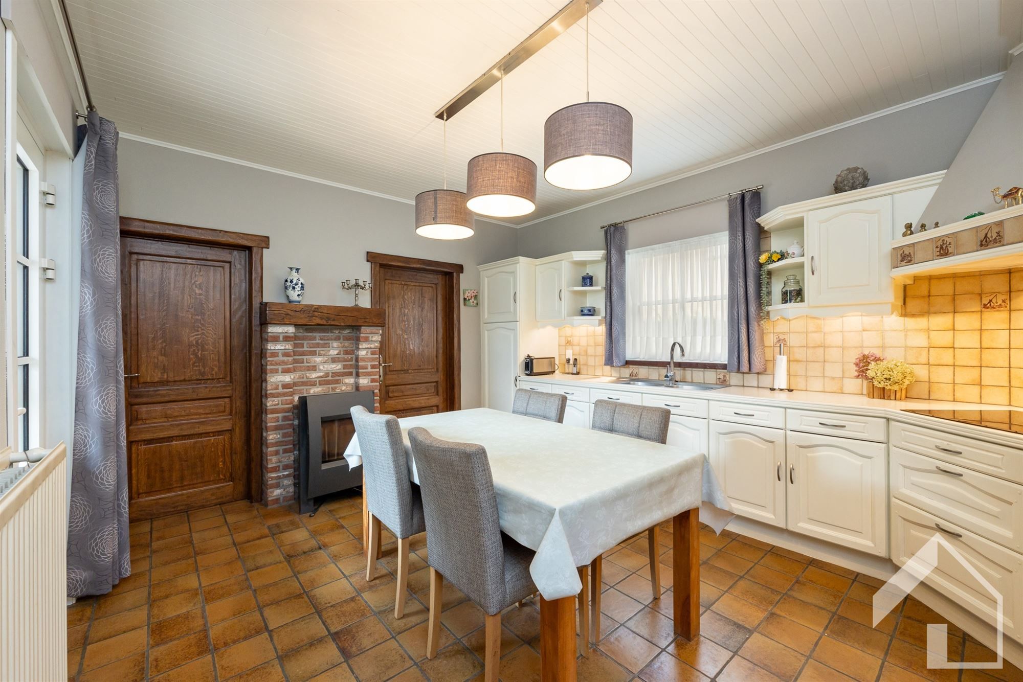 Vernieuwd en zeer energiezuinig landhuis! foto 7