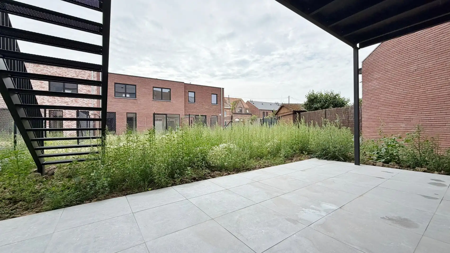Energiezuinige instapklare bel-étagewoning met garage en tuin, rustig en heel centraal gelegen ( 6% BTW )  foto 13