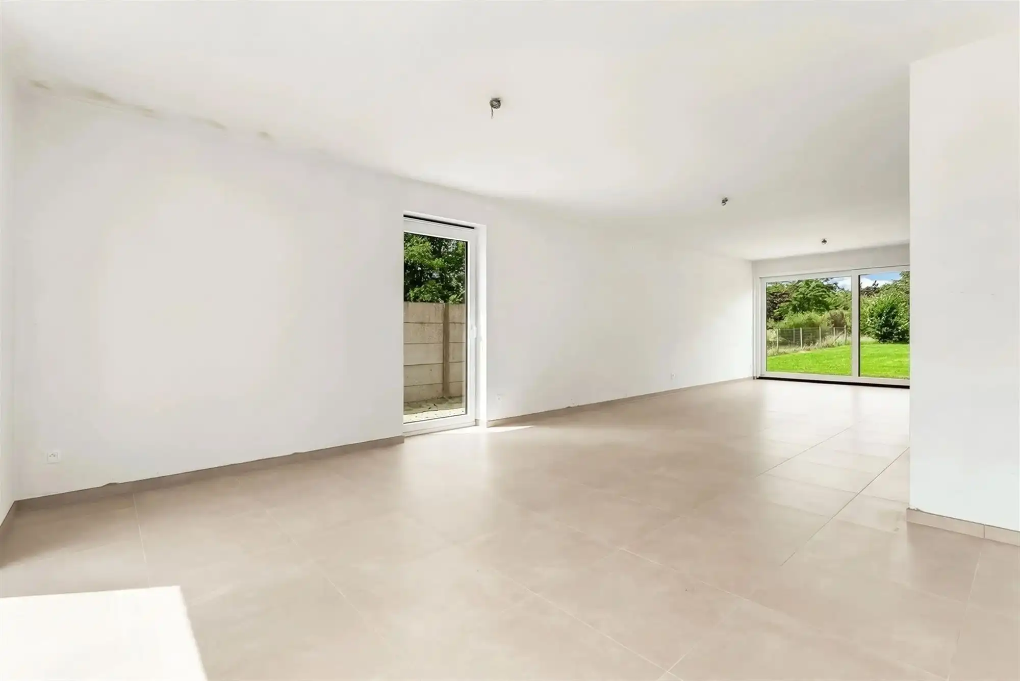 VOLLEDIG AFGEWERKTE NIEUWBOUWWONING TEGEN NATUURGEBIED! foto 7