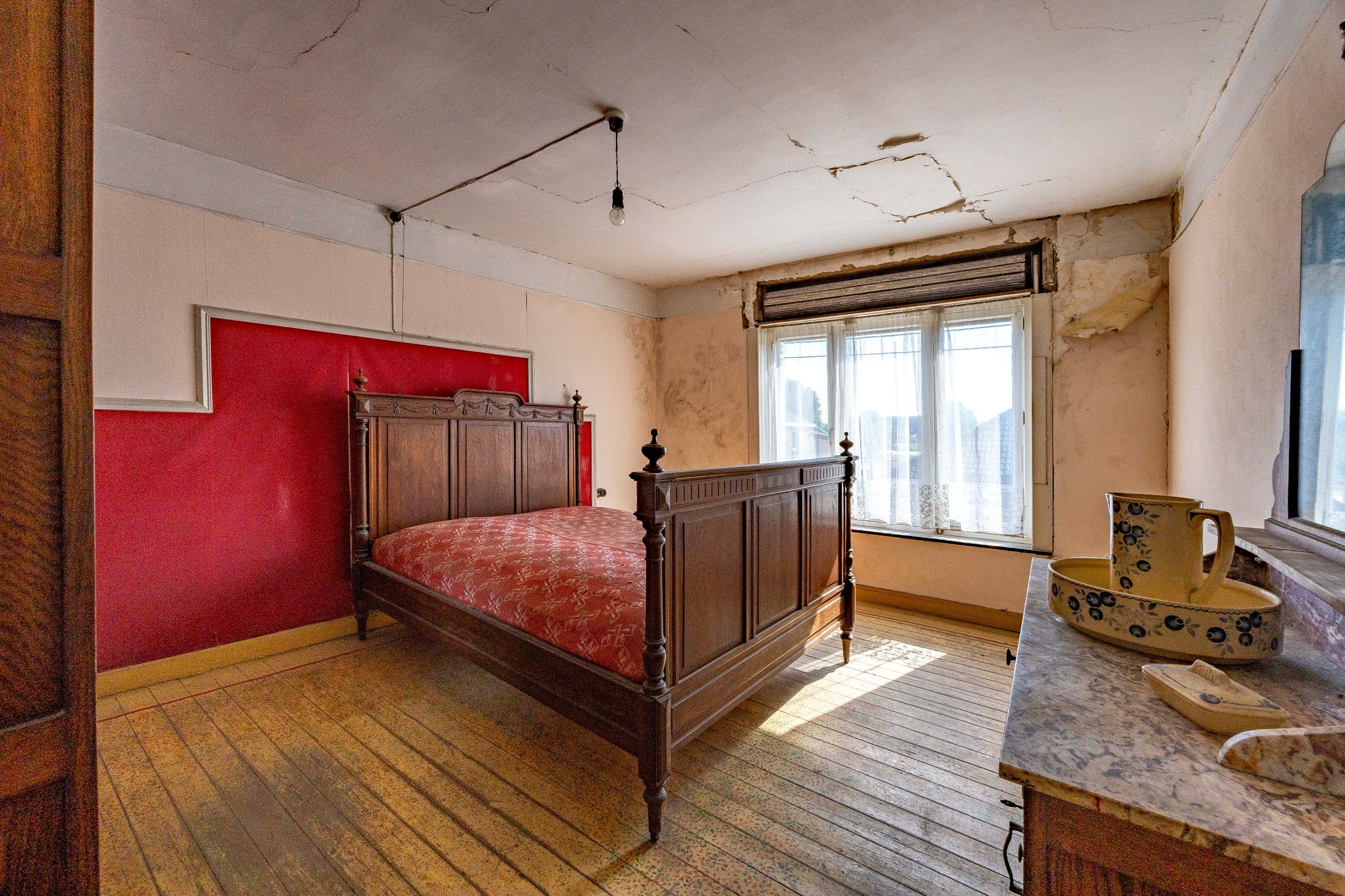 TE RENOVEREN WONING MET 1001 MOGELIJKHEDEN foto 7