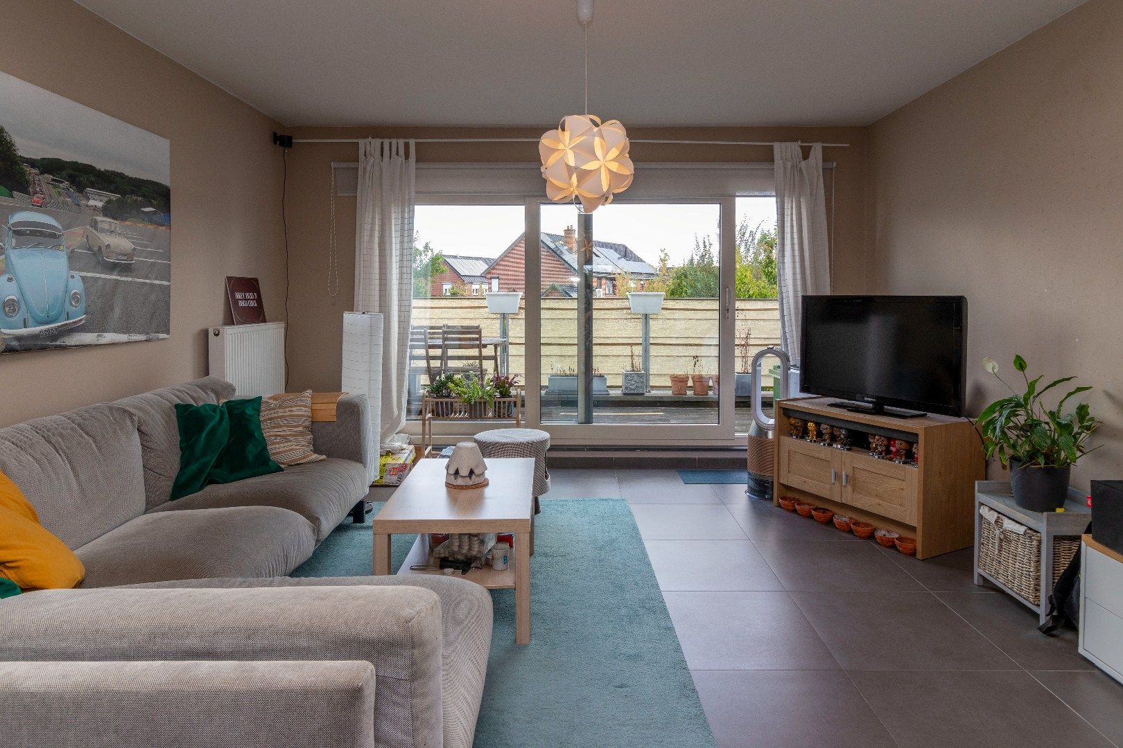 Ruime triplex (3slpks) op wandelafstand van station foto {{pictureIndex}}