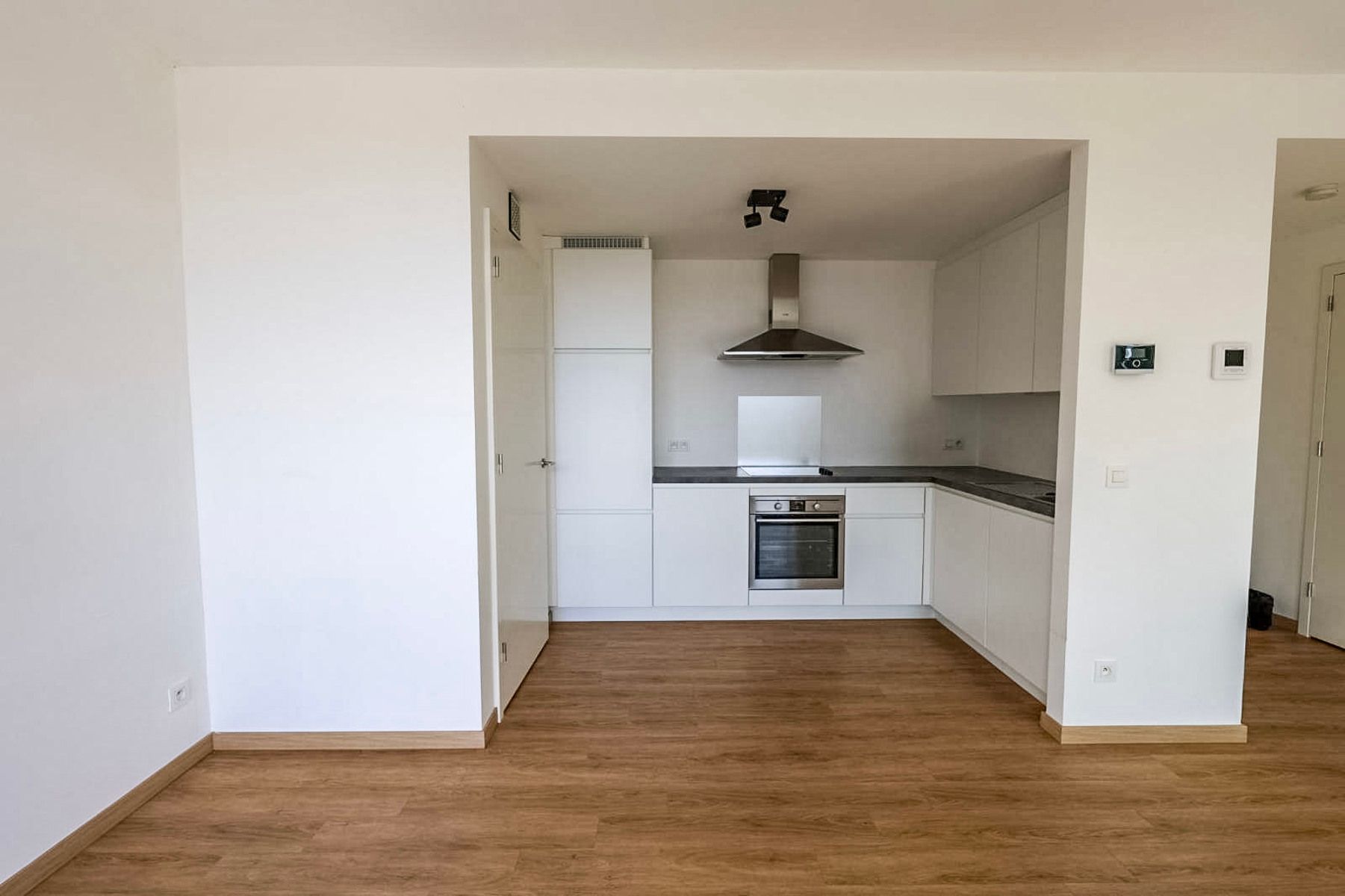 Exclusief 1-slaapkamerappartement te huur foto 6