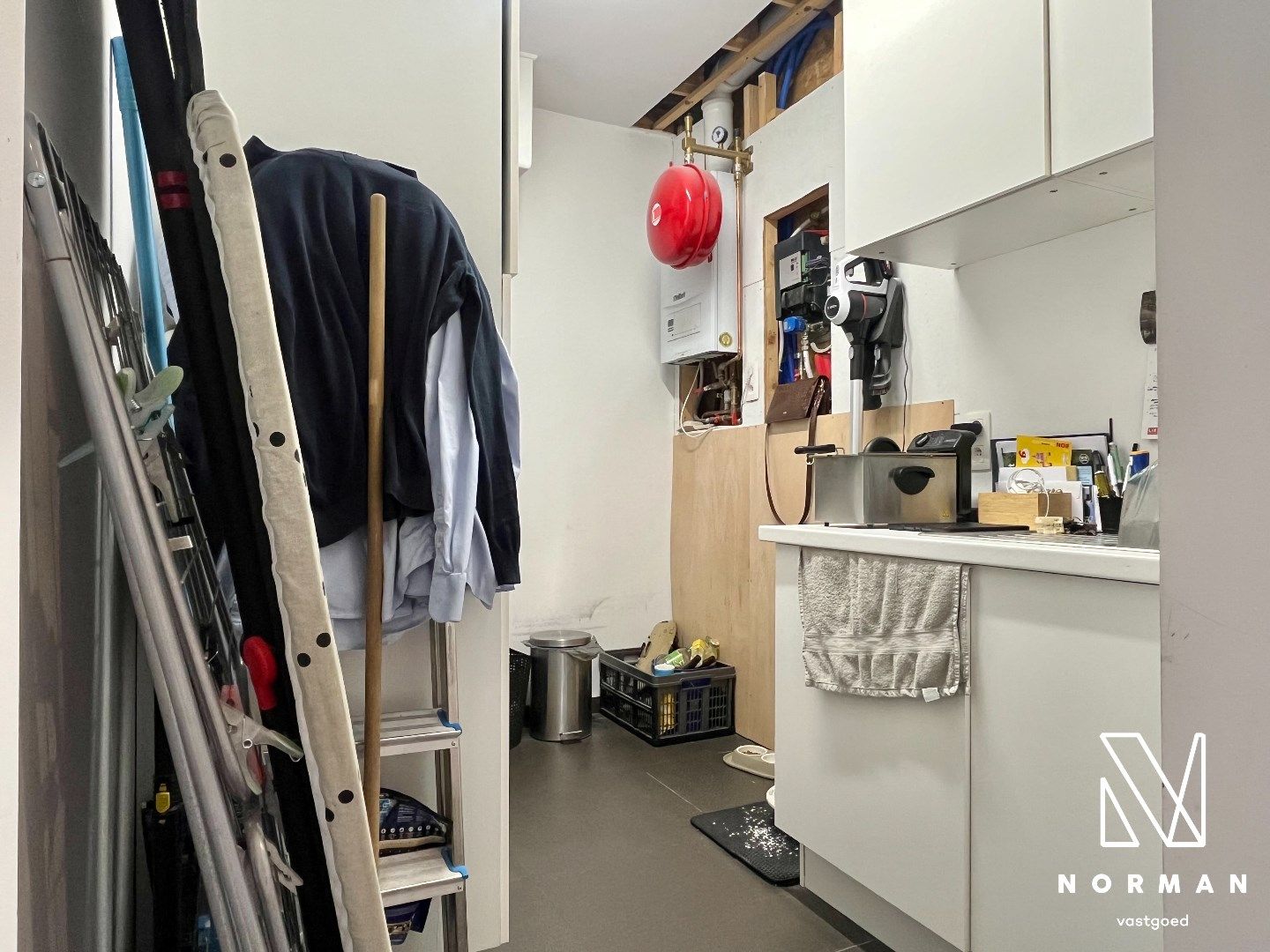 Gerenoveerde charmante woning te koop in Waregem! foto 16