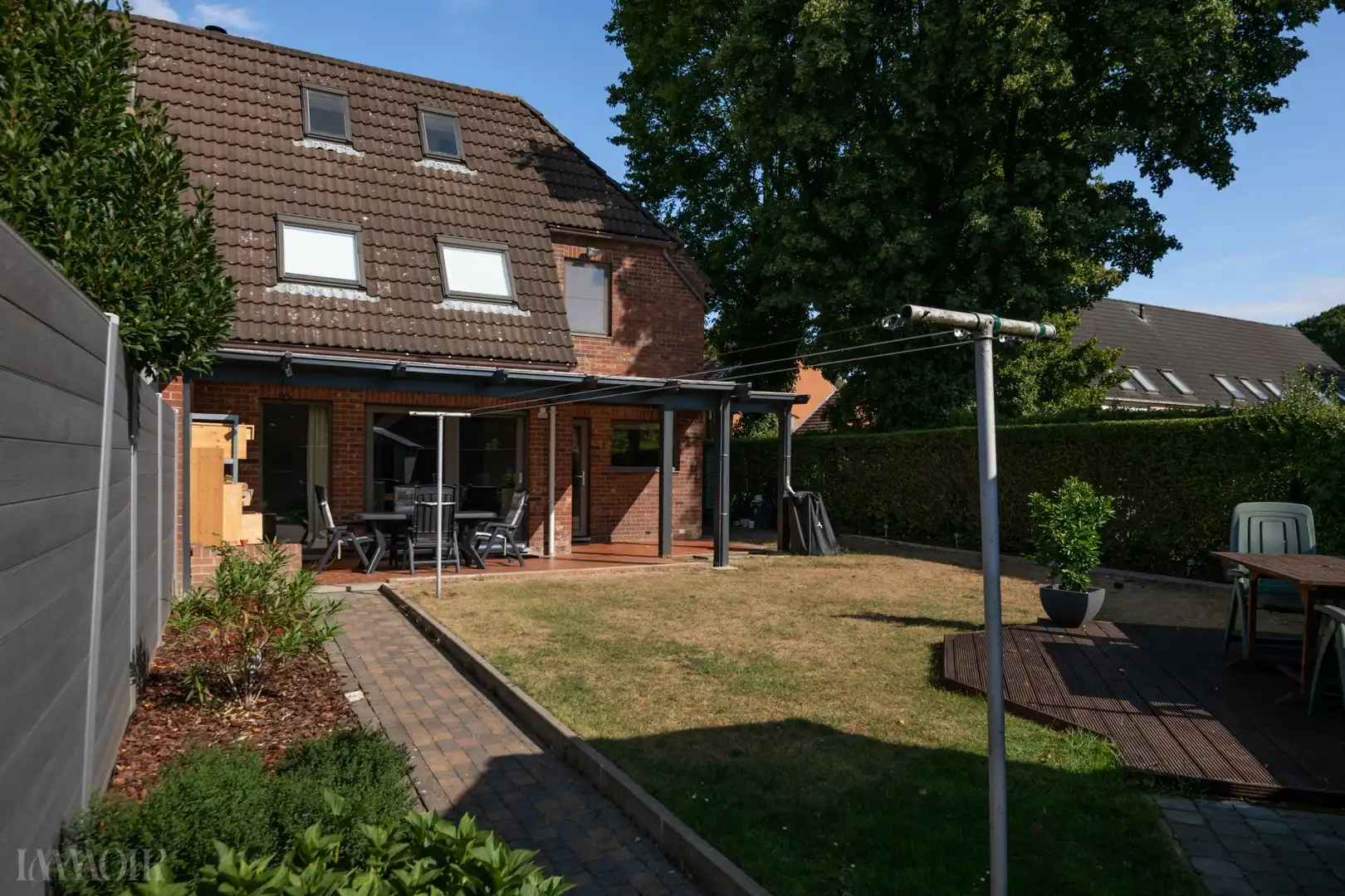 Charmante HOB met zuidgerichte tuin en garage in Brasschaat. foto 19