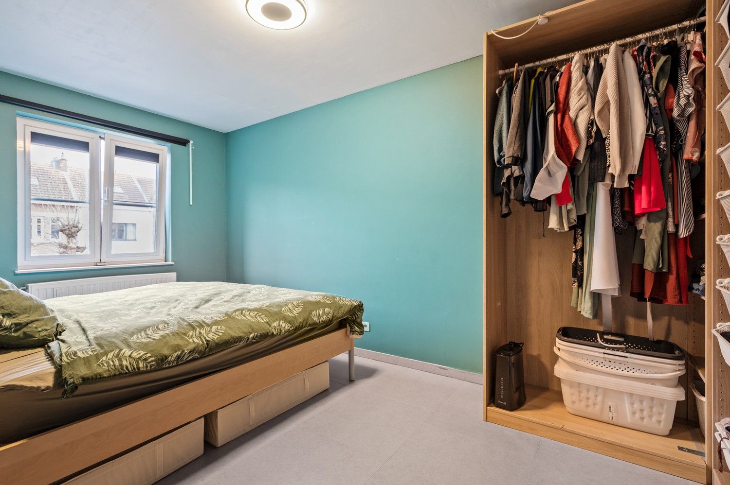 Instapklaar recent appartement met 3 slaapkamers en terras op centrale locatie te Schoten! foto 13