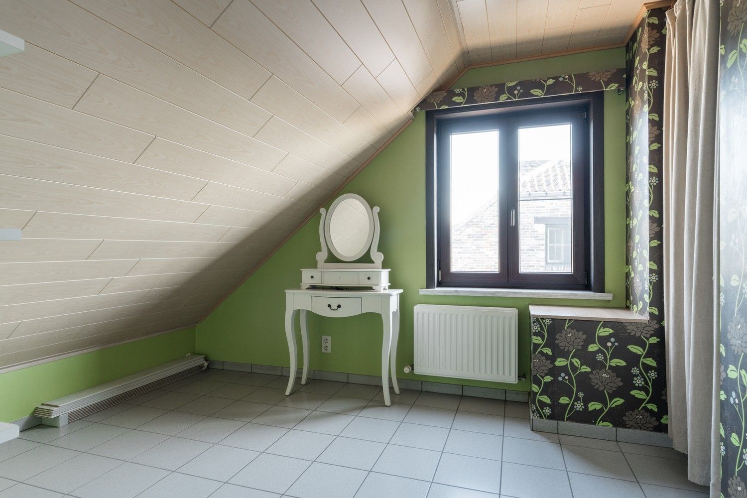 Vrijstaande woning met ruime garage en tuin, rustig gelegen nabij natuurgebied en Nederlandse grens foto 20
