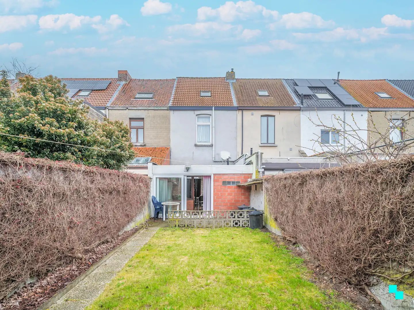 Te renoveren woning met gezellige tuin foto 21