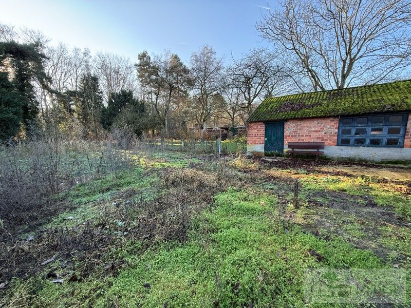 Woning op breed perceel - achterliggend natuurgebied - stal foto 23