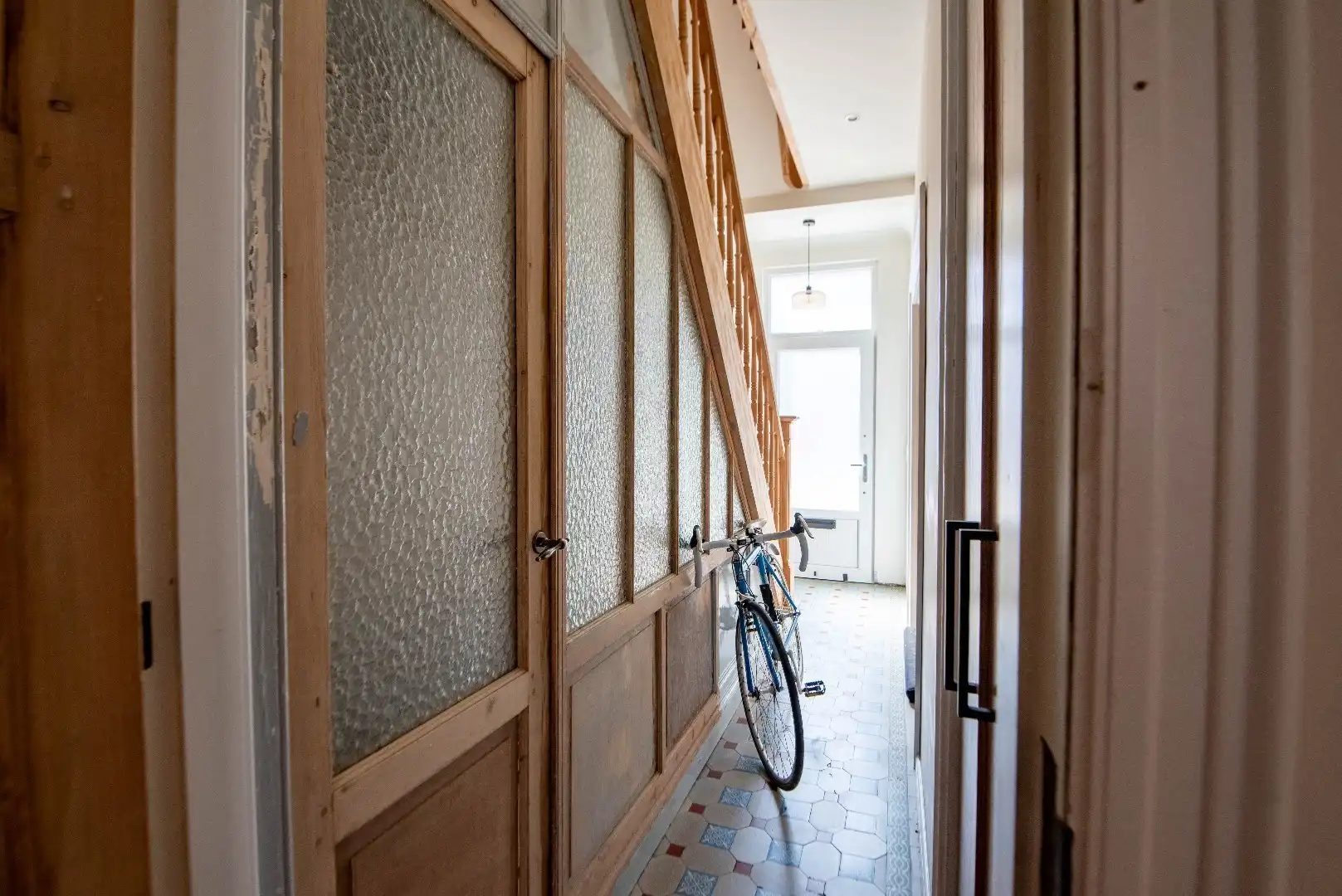 Charmante en veelzijdige woning met studio, 2 slaapkamers foto 21