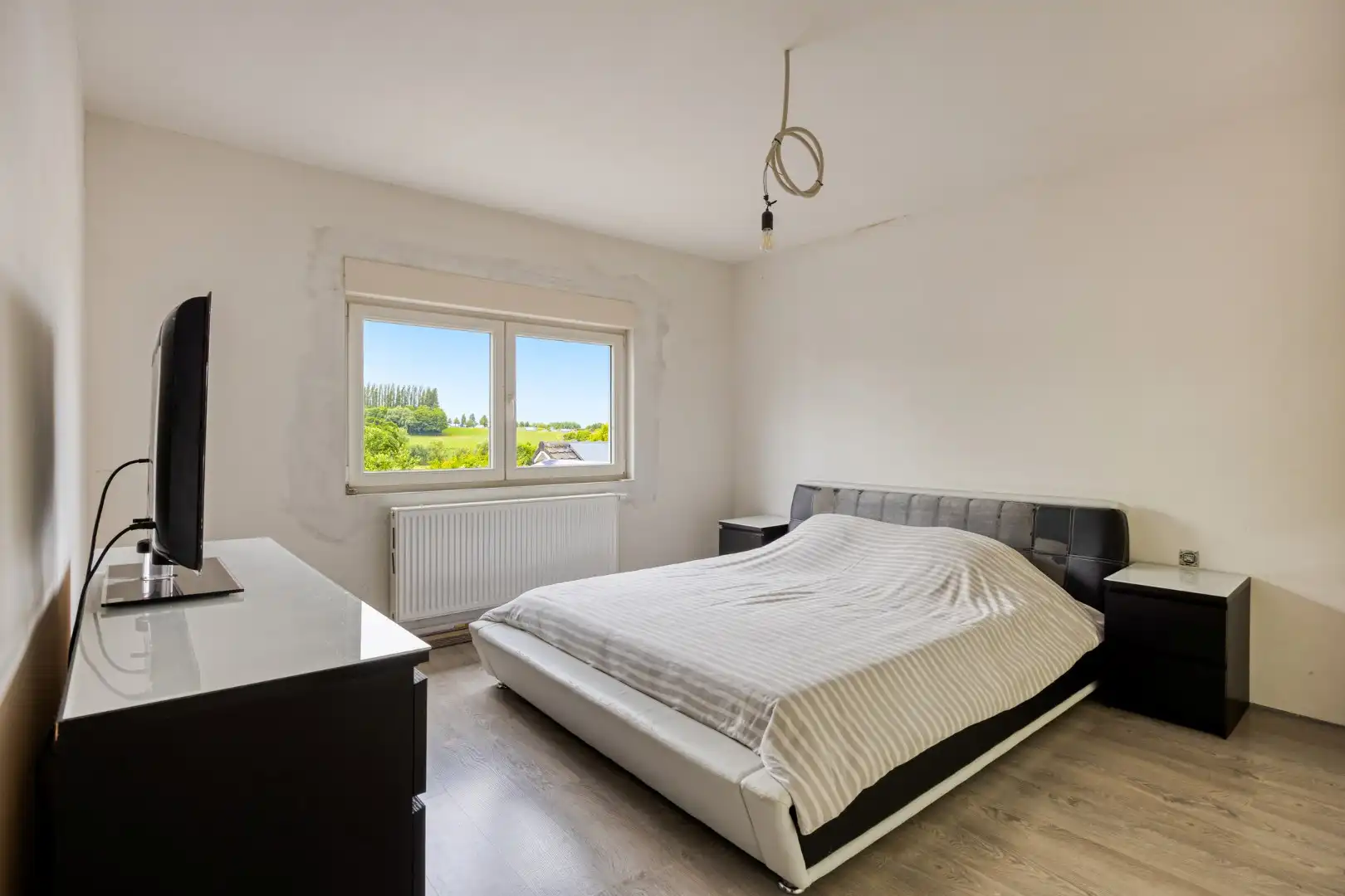 Goed en rustig gelegen gerenoveerde woning met 3 slaapkamers te Halle foto 11